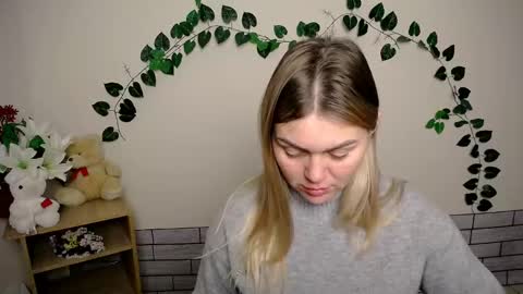 magic_katarina_ online show from 13, 12, 2024