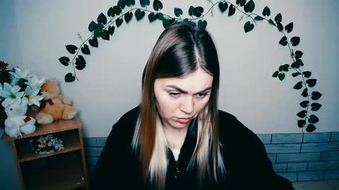 magic_katarina_ online show from 17, 2, 2025