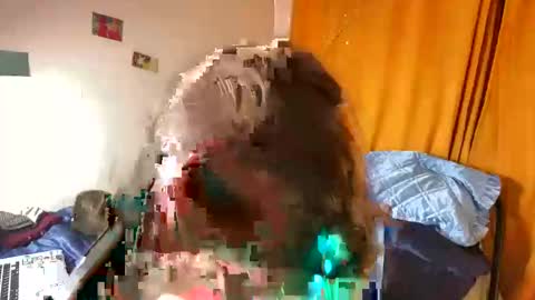 Mikky or Moon online show from 31, 12, 2024