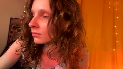 Mikky or Moon online show from 15, 1, 2025