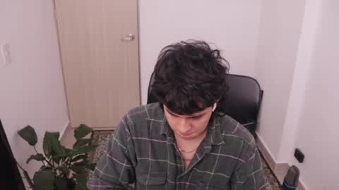 Tony Hoffa online show from 8, 2, 2026