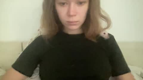 Snapshot of magicgirl50053 chatting on 4, 11, 2025 magicgirl50053 online show from 4, 11, 2025