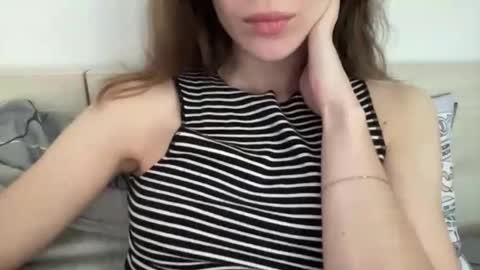 magicgirl50053 online show from 18, 4, 2026