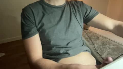 Snapshot of magicluke_ chatting on 19, 11, 2025 Luka online show from 19, 11, 2025