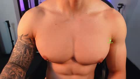 Snapshot of magnus_savage chatting on 1, 3, 2026 If you want me to use the Lovense please let me know -- online show from 1, 3, 2026