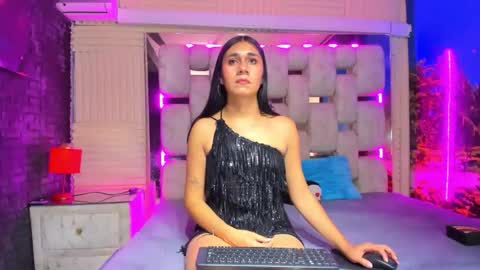 mahiara hot online show from 9, 5, 2026