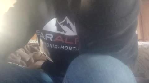 maho0 online show from 15, 4, 2026