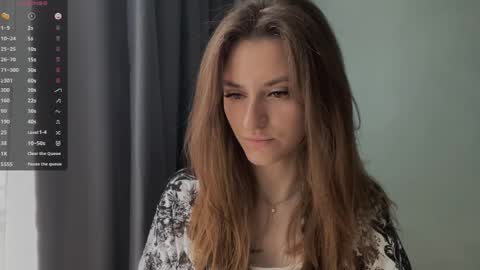 M I A online show from 15, 4, 2026