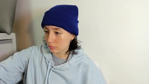 maibys online show from 1, 12, 2025