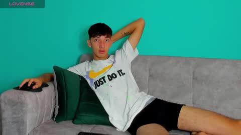 Maikol online show from 9, 9, 2025