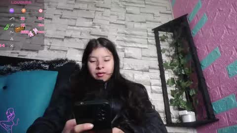  MAILY CAN  online show from 15, 12, 2025