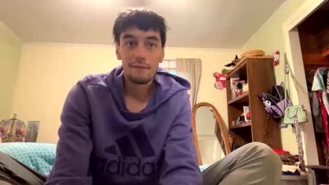 Snapshot of mainecollegeboy chatting on 4, 10, 2025 mainecollegeboy online show from 4, 10, 2025