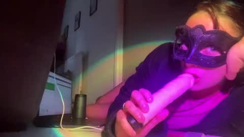 Snapshot of mainline_rawdio chatting on 23, 2, 2025 mainline_rawdio online show from 23, 2, 2025