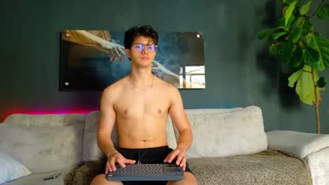 Bastian Arslan online show from 27, 6, 2026