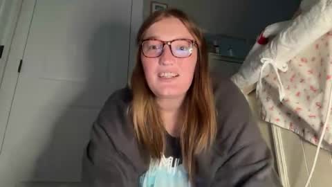 maisystellaxx online show from 14, 7, 2026