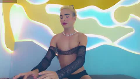 maitecandyxx online show from 4, 6, 2026