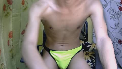 Snapshot of majestic_anne chatting on 19, 4, 2026 Annalyn online show from 19, 4, 2026