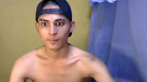 Snapshot of majestic_anne chatting on 19, 6, 2026 Annalyn online show from 19, 6, 2026