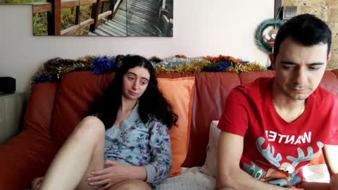 Snapshot of make_me_feel chatting on 29, 12, 2024 Lena Ian online show from 29, 12, 2024