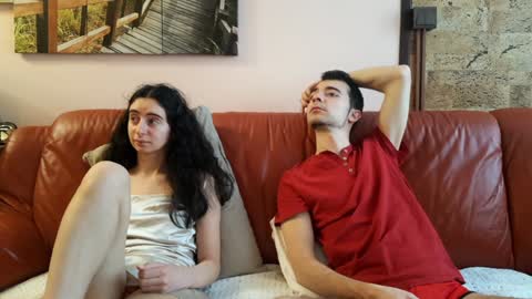 Snapshot of make_me_feel chatting on 11, 1, 2025 Lena Ian online show from 11, 1, 2025