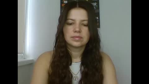 make_mesmile online show from 4, 3, 2026