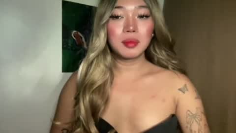 Snapshot of makemesquirt_xxx chatting on 4, 6, 2026 KEANA online show from 4, 6, 2026