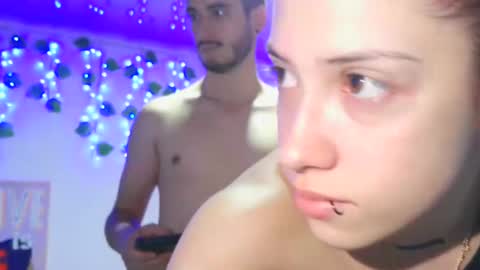 Makenzy darly online show from 2, 1, 2025