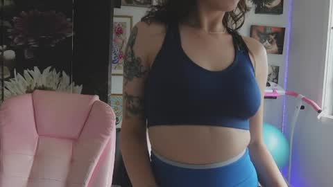 MakiyahBelle online show from 10, 4, 2026