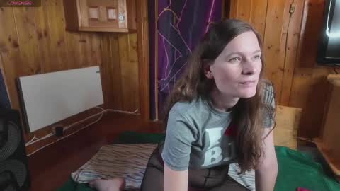 Snapshot of mal_meow chatting on 9, 6, 2026 Mal Dee online show from 9, 6, 2026