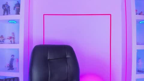   online show from 11, 2, 2025