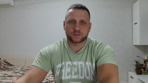 malchyshka online show from 4, 1, 2025