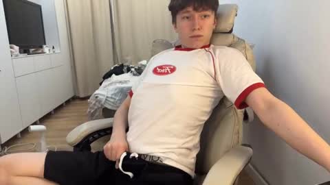 Tom and Mark 3 online show from 27, 10, 2025