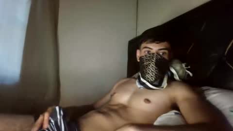 Snapshot of malekthick chatting on 15, 5, 2026 malekthick online show from 15, 5, 2026