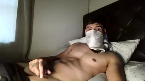 Snapshot of malekthick chatting on 3, 6, 2026 malekthick online show from 3, 6, 2026