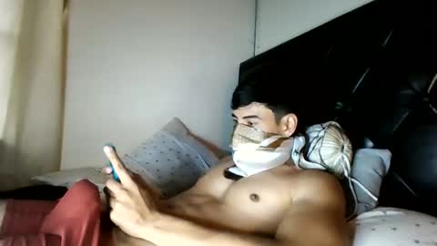 Snapshot of malekthick chatting on 8, 6, 2026 malekthick online show from 8, 6, 2026