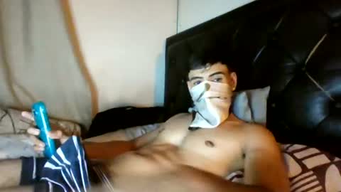 Snapshot of malekthick chatting on 12, 6, 2026 malekthick online show from 12, 6, 2026