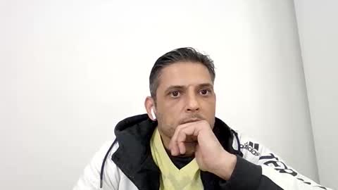 Snapshot of malledepampa chatting on 14, 11, 2025 malledepampa online show from 14, 11, 2025