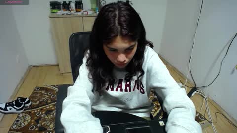 Snapshot of mallorymyers chatting on 17, 9, 2025 mallorymyers online show from 17, 9, 2025