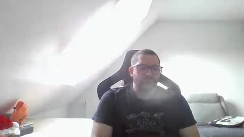 breton online show from 22, 12, 2024