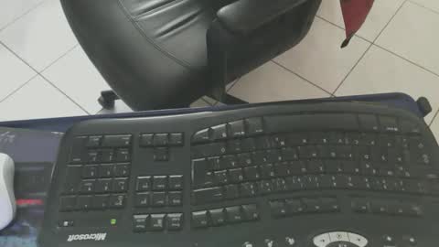 Snapshot of maly246 chatting on 1, 2, 2026 maly246 online show from 1, 2, 2026