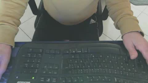 Snapshot of maly246 chatting on 14, 2, 2026 maly246 online show from 14, 2, 2026