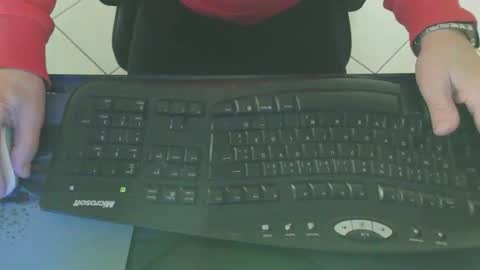 Snapshot of maly246 chatting on 18, 2, 2026 maly246 online show from 18, 2, 2026