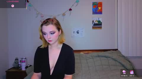 MamiCloudz online show from 13, 10, 2025