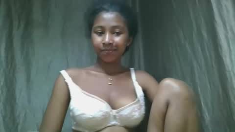 mamieriela online show from 16, 4, 2026