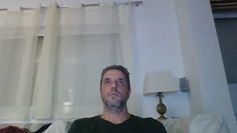 Snapshot of man211172 chatting on 19, 1, 2025 man211172 online show from 19, 1, 2025