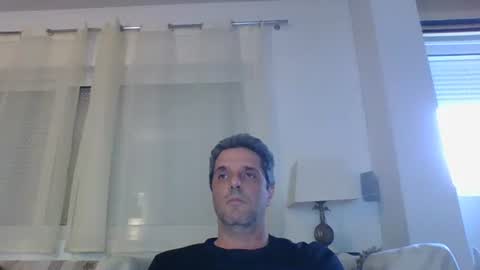 Snapshot of man211172 chatting on 16, 2, 2025 man211172 online show from 16, 2, 2025