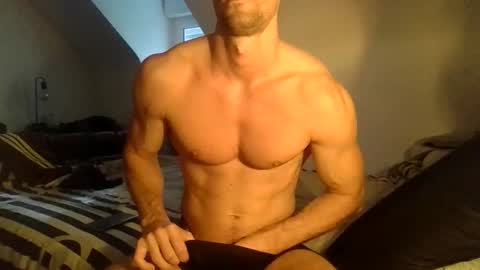 Snapshot of man_for_man69 chatting on 8, 10, 2025 man for man69 online show from 8, 10, 2025