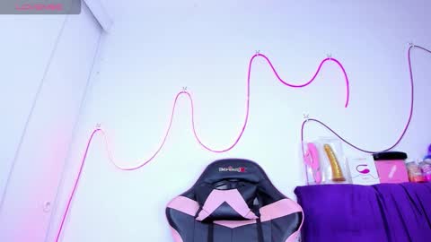 Mandy Mosquera online show from 19, 2, 2026