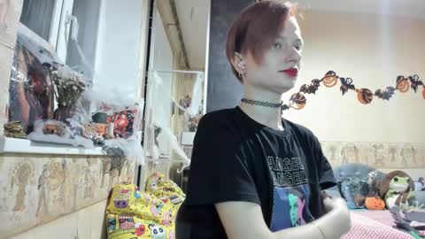 Snapshot of mandyshine chatting on 19, 10, 2025 Mandy online show from 19, 10, 2025