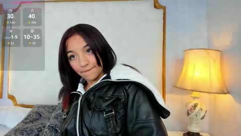 manelyk_evanss online show from 28, 10, 2025